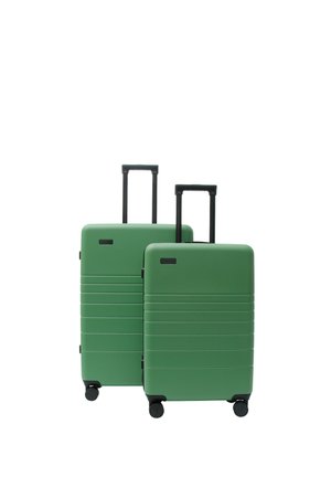 Eternitive ETERNITIVE SUITCASE SET M, L E2 VOLUME UNISEX - Kofferset - green
