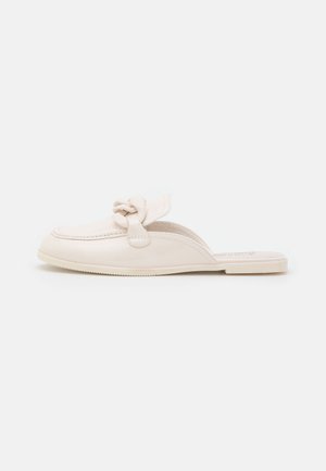 Sandalias planas - off-white