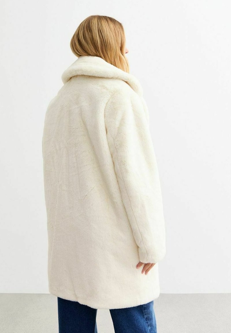 New Look Winter coat cream/beige Zalando
