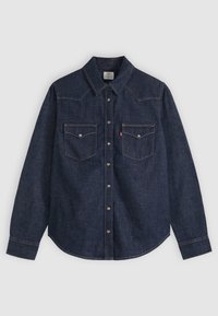 Sélectionné, first impression
