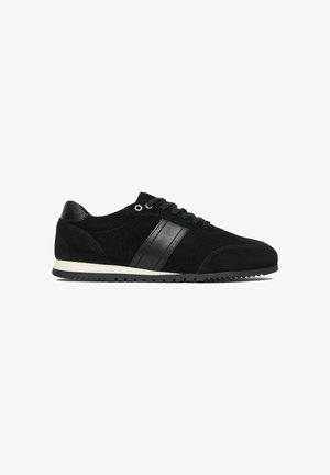 Lasocki, LASOCKI SNEAKERS WOMEN'S BLACK 5907964454601 - Sneakers basse - black