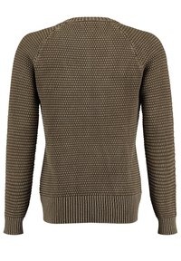 Brązowy sweter dziany z teksturowanym wzorem, ribbami na mankietach i u dołu oraz rękawami raglanowymi. Widok z tyłu prezentuje unikalny wzór materiału.