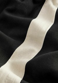 Next Hlače - black ecru cream