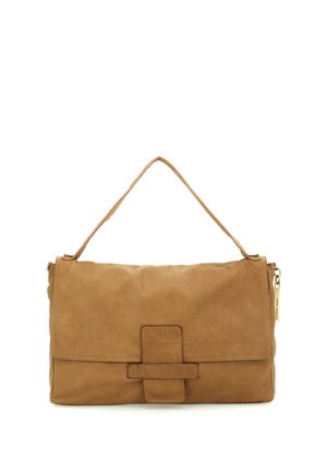 Borsa a tracolla in pelle marrone con chiusura a patta e una singola maniglia superiore, con dettaglio rettangolare della cinghia sul davanti.