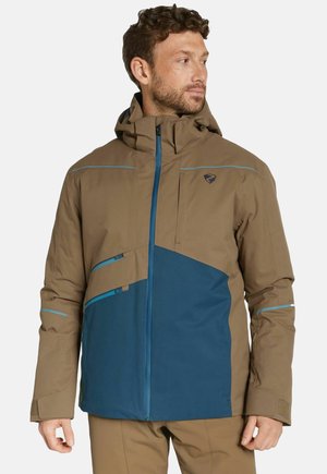 Veste marron et bleue dotée d'une capuche, d'une fermeture éclair à l'avant, de plusieurs poches zippées et de lignes d'accent bleu. Le matériau semble lisse et durable.