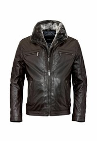 Bruine leren jas met een zachte grijze kraag, twee borstzakken met rits, en een gladde afwerking met doorgestikte details.