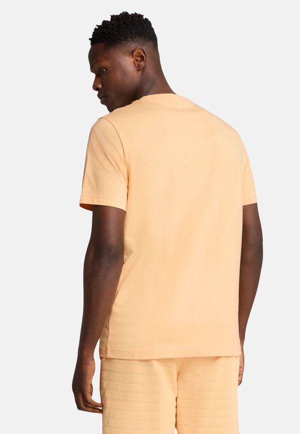 COLOR LOGO TEE - Print T-shirt - almost apricot3