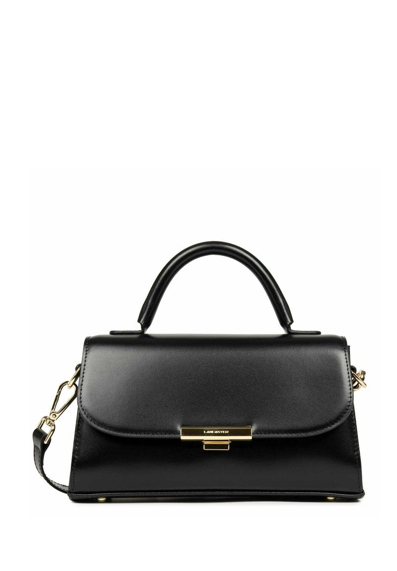 Borsa a mano in pelle nera con un design strutturato, manico superiore e minuteria dorata. Presenta una chiusura a pattina e una tracolla regolabile.