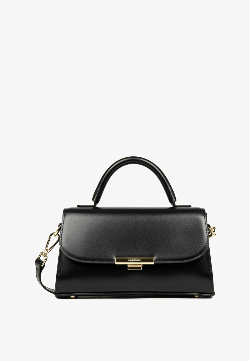 Borsa a mano in pelle nera con un design strutturato, manico superiore e minuteria dorata. Presenta una chiusura a pattina e una tracolla regolabile.