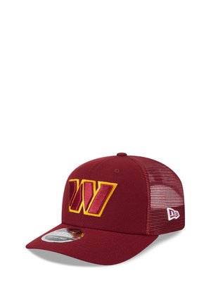 Maroon mesh trucker cap with a yellow-outlined red "W" on the front and a white New Era logo on the side panel.