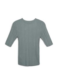 Top a maniche tre quarti a coste in un verde teal tenue. Morbida texture, vestibilità comoda e scollatura rotonda. Senza chiusure visibili o motivi.