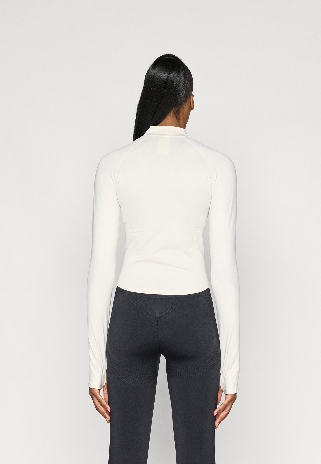 SCULPT SEAMLESS ZIP