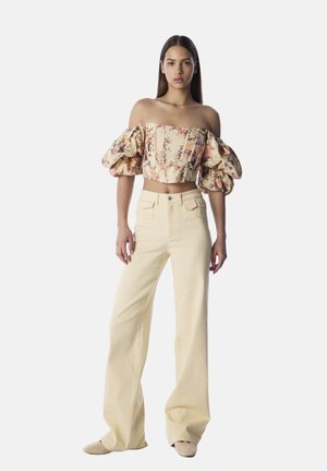 Twist MINI POCKET  - Trousers - white