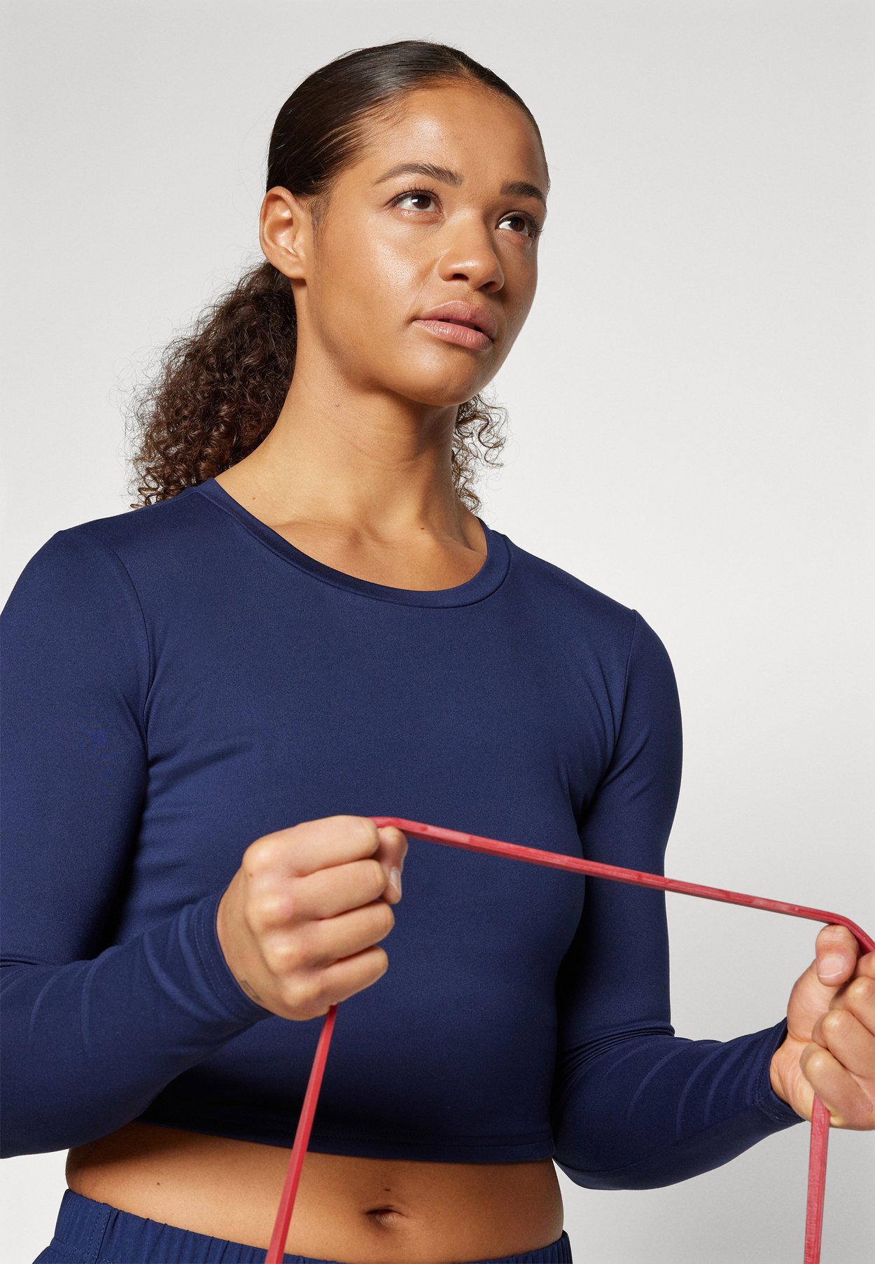 ONPCALZ CROP TRAIN BRA TOP