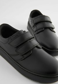 Next REGULAR FIT - Klettschuh - black