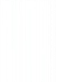 Dwie kobiety suszą włosy dwóch młodszych dziewczynek siedzących na krzesłach w jasnym salonie z roślinami.