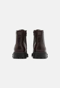 Vagabond Stivaletti stringati - dark brown