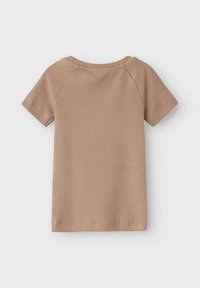 Lil' Atelier SLIM FIT - T-shirt basic - mocha meringue