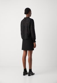 Morgan OJOUR - Blouse - noir