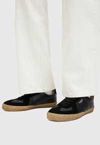 AllSaints JAIMEE - Baskets basses - sand/black