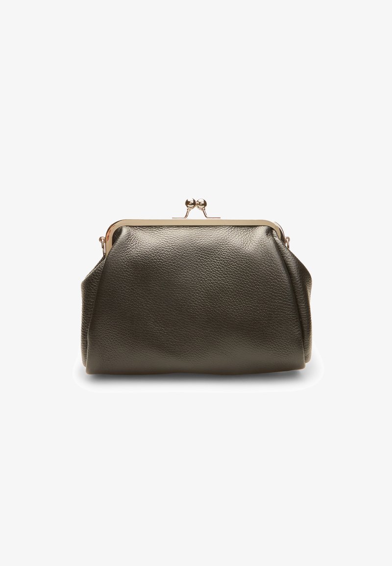 Bata Delninukė - nero