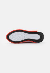 Nike Performance INFINITY FLOW UNISEX - Tenisice za cestovno trčanje - white/black/picante red/tart