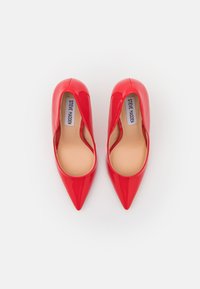 Steve Madden VAZE - Decolleté - red