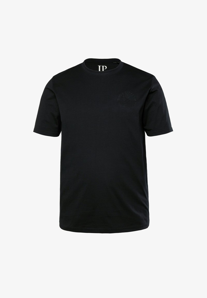 Černé tričko s krátkým rukávem vyrobené z bavlny, má kulatý výstřih a jemně embosované logo na levé hrudi. Hladká textura.