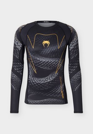 Must pika varrukaga kompressioonpluus halli madu soomusmustriga, oranži madu kihva logoga rinnal ja "VENUM PERFORMANCE" tekstiga küljel.