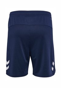 Marineblå sportshorts med tekstureret stof, elastisk talje og hvide chevron-design detaljer langs de nederste sider.