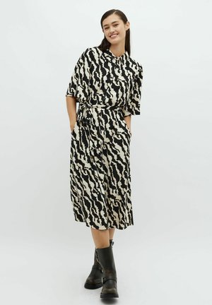 KIMAMA-M - Skjortekjole - zaynab print