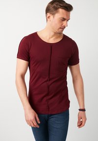 Buratti SLIM FIT - T-shirts basic - bordeaux