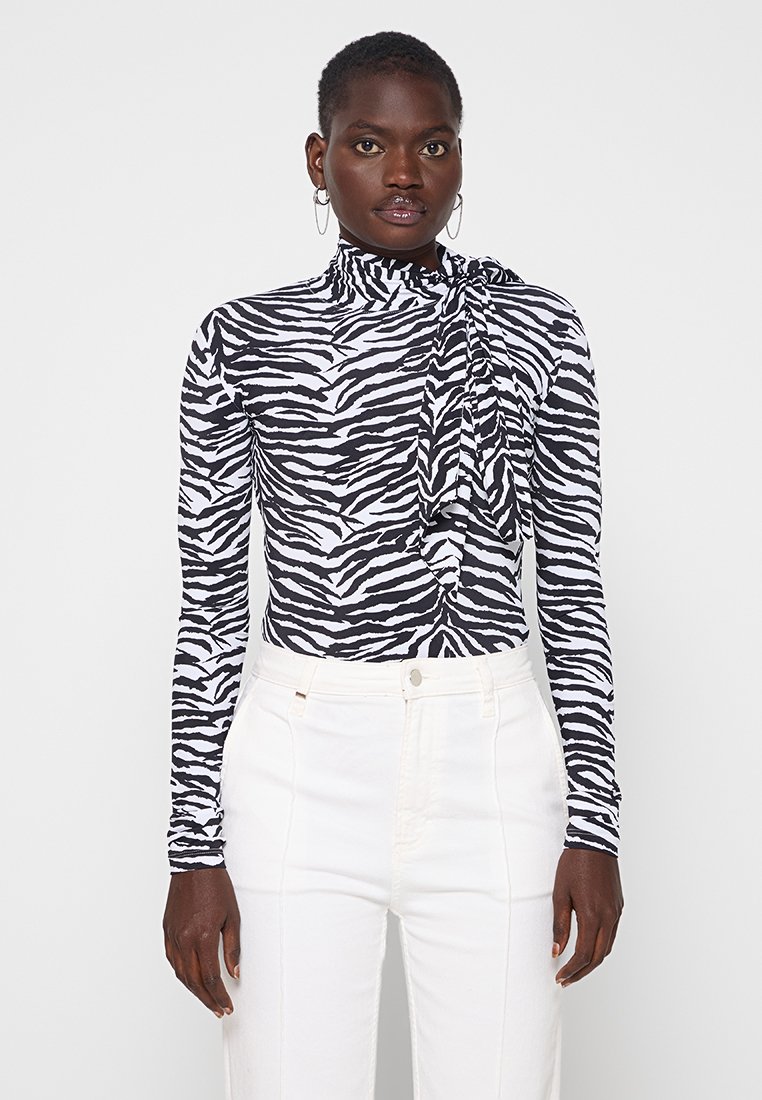 MM6 Maison Margiela Body zwart MM6 Maison Margiela Body zwart