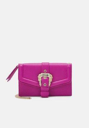 GRANA BUCKLE CHAIN WALLET - Plånbok - paradise