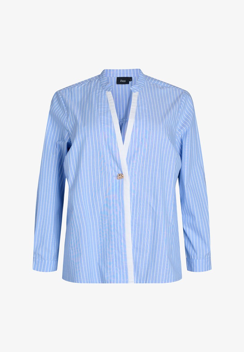 Hellblaues Hemd mit weißen vertikalen Streifen, Stehkragen und einer vorderen Öffnung, die mit einem einzigen Knopf gesichert ist. Lange Ärmel, glattes Material.