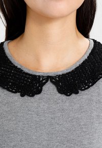 mint&berry Stickad tröja - grey