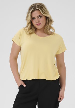 Kaffe Curve KCJENA - Basic T-shirt - straw
