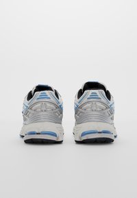 New Balance 1906 UNISEX - Tenisky - silver metallic