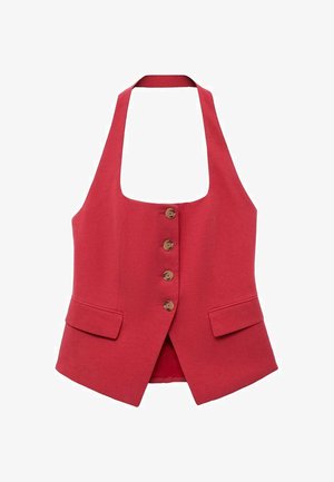 Chaleco rojo de estilo halter con cinco botones delanteros, dos bolsillos laterales y una textura de tela suave. Sin cuello, ajuste entallado y líneas limpias.