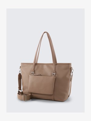Sac fourre-tout en cuir brun texturé avec deux longues poignées et une bandoulière détachable. Comprend une petite poche zippée attachée à l'avant.