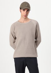 DRYKORN TITZIAN - Pulover - brown