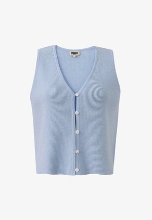 Cardigan sans manches bleu clair en tissu tricoté côtelé, avec un col en V et cinq boutons blancs sur le devant.