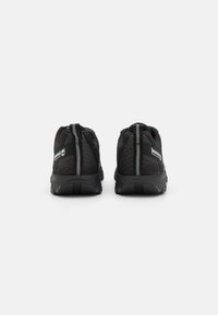 Timberland WINSOR TRAIL WP - Matalavartiset tennarit - black