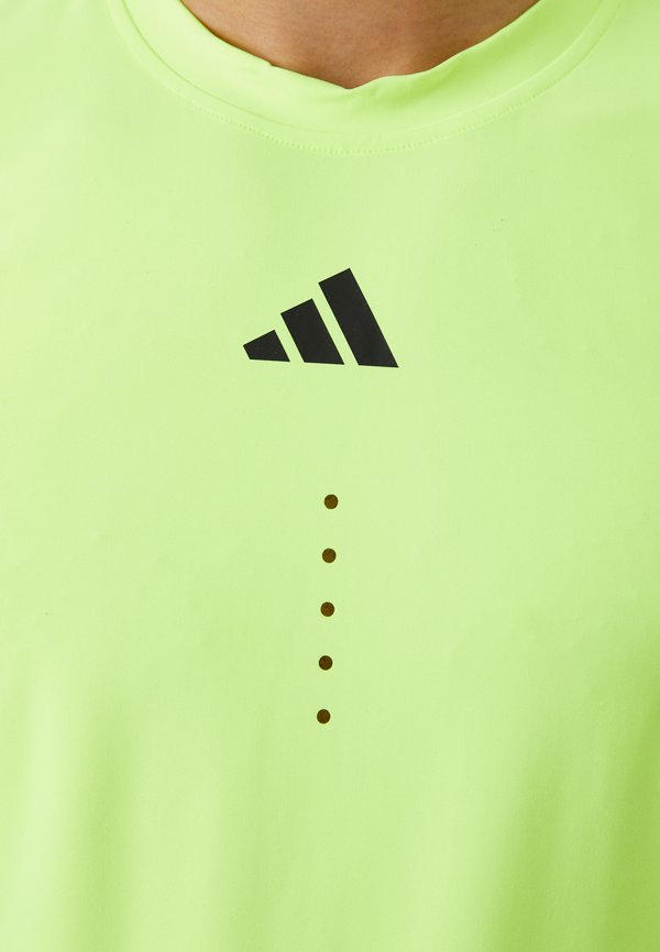 FREELIFT PRO  - Print T-shirt - lucid lemon2