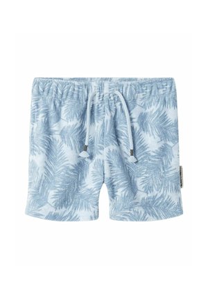 Pantaloni shorts in tessuto azzurro chiaro con motivo a foglia di palma. Presentano una vita regolabile con cordoncino e una texture morbida.