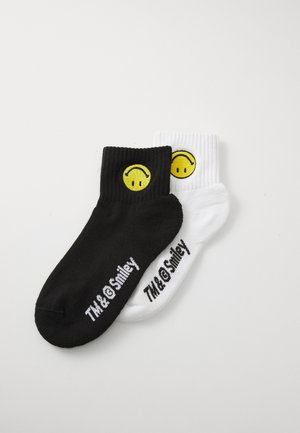 SMILEY ANKLE 2 PACK - Zeķes - white/black