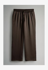 Pasirinkta, navy chocolate brown