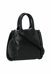 Borsa a mano in pelle nera con finitura lucida, doppi manici, tracolla staccabile e dettagli in metallo color argento. Presenta un design strutturato e linee pulite.