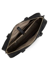 Borsa a tracolla in pelle nera con chiusura a zip, dotata di un interno beige, due compartimenti e un piccolo foro per il fissaggio.