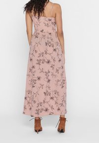 ONLY Robe longue - light pink